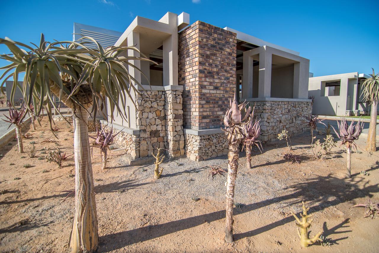 Letsatsi Lodge Vanrhynsdorp Exterior foto