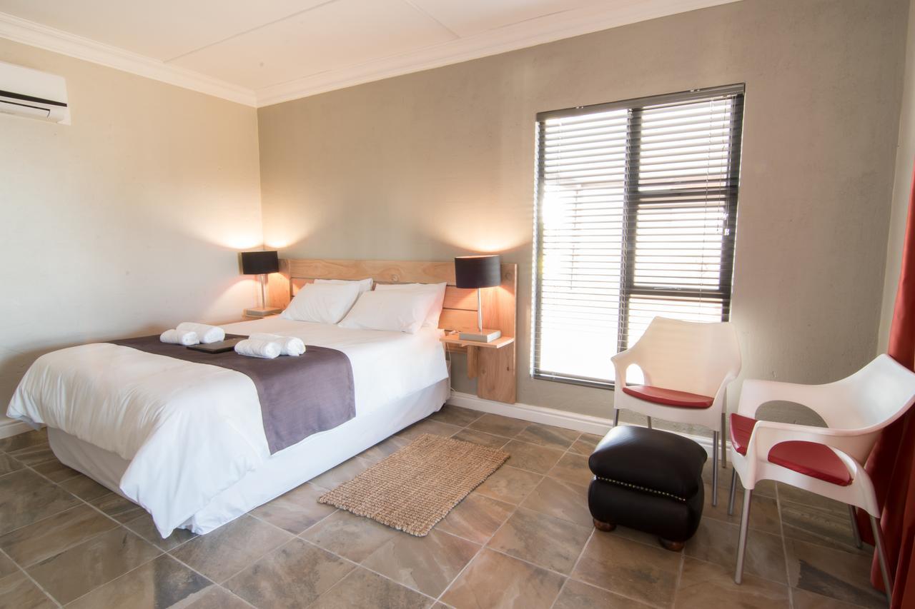Letsatsi Lodge Vanrhynsdorp Exterior foto